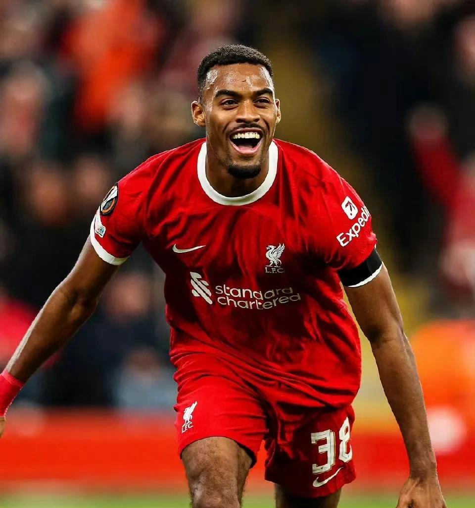 阿扎伦卡新星关键助攻表现惊艳，利物浦未来可期！