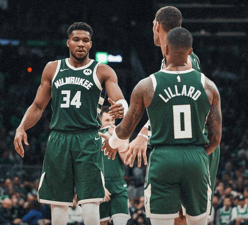 莱万多夫斯基新星大胜表现惊艳，雄鹿未来可期！